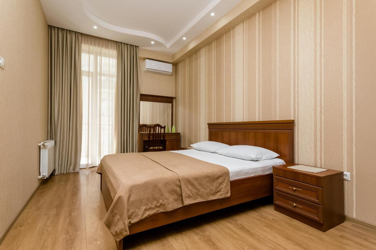 New! - Downtown Apartment Tbilisi Eksteriør billede
